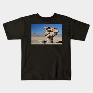 Bolivie - Salar d'Uyuni, arbre de pierre Kids T-Shirt